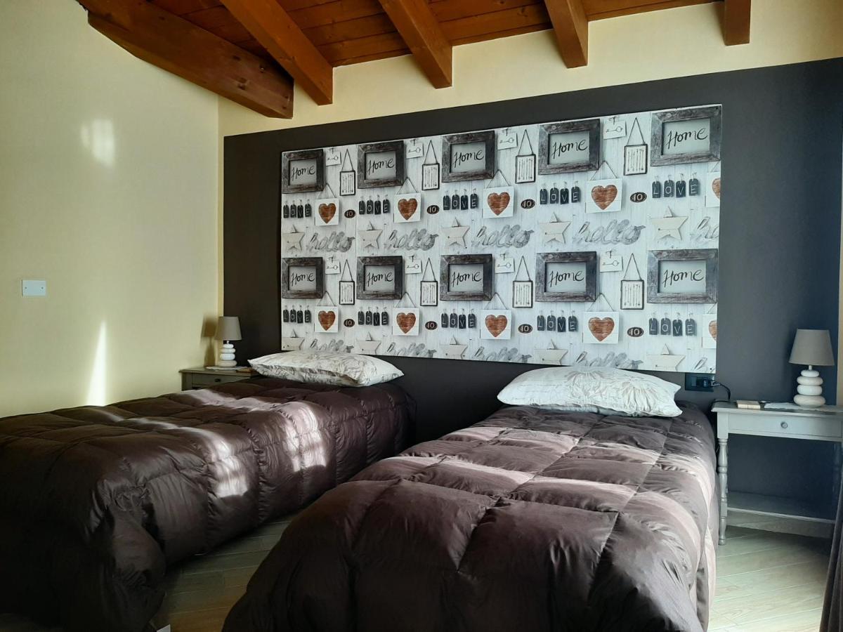 B & B La Casa Di Nuvola Cantù Rom bilde